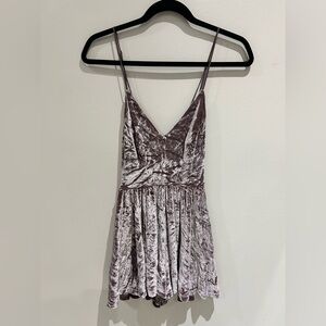 Vintage Silence + Noise Lavender Velvet Rompers ( Y2K)